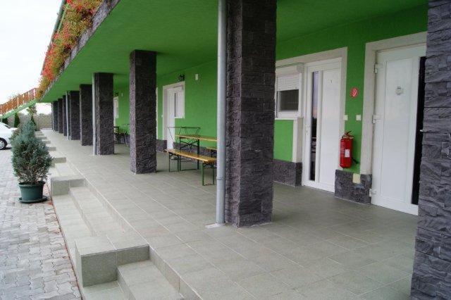 Apartman Taktik Veľký Meder المظهر الخارجي الصورة