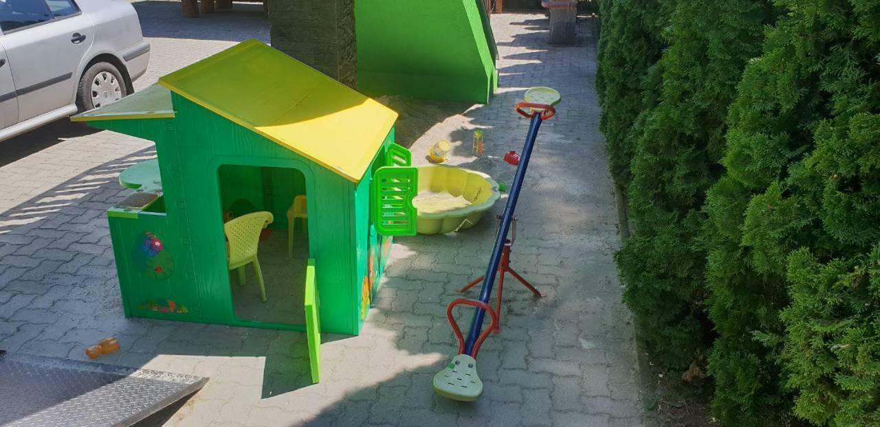 Apartman Taktik Veľký Meder المظهر الخارجي الصورة